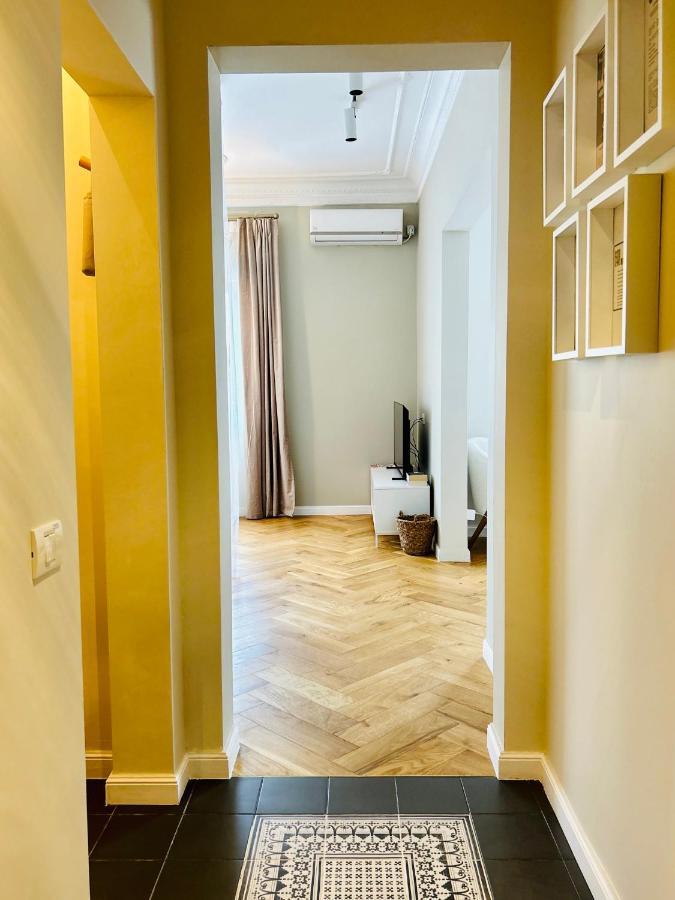 Ultracentral Lux Boutique 1Br Ap Near Subway Bukarest Exteriör bild